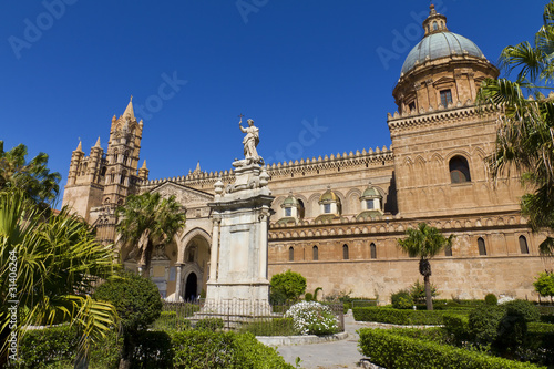Photo: La Cattedrale di Palermo La Cattedrale di Palermo