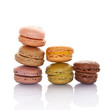 Macarons, fond blanc