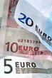 Quelques euros