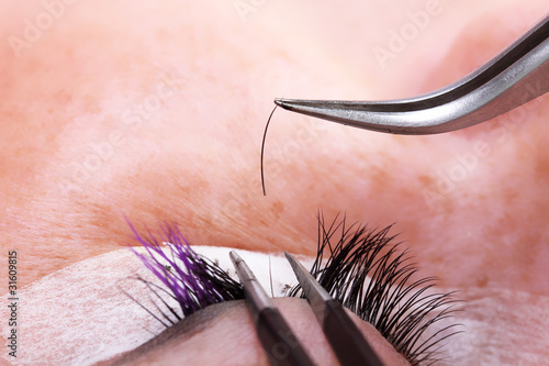 Photo: Lashmaker making artificial lashes Lashmaker making artificial lashes