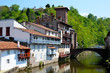 Au village de Saint Jean Pied de Port Au village de Saint Jean Pied de Port