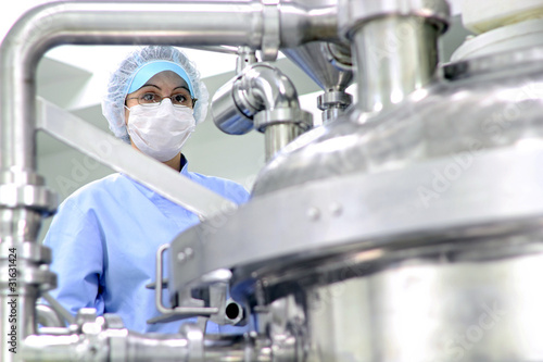 Photo: Pharmaceutical Equipment Pharmaceutical Equipment