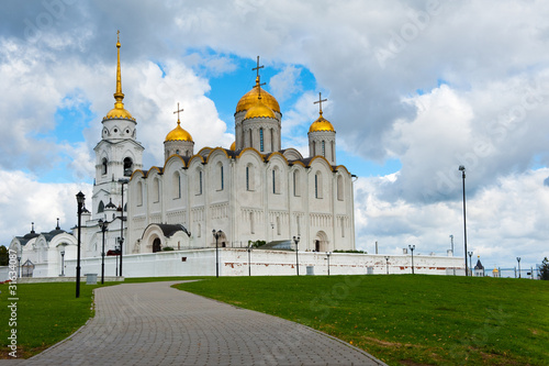 Photo: Uspenskiy temple in Vladimir, Russia Uspenskiy temple in Vladimir, Russia