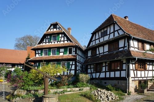 Foto: Fachwerkhäuser Dorf Hunspach, Elsass, Frankreich Fachwerkhäuser Dorf Hunspach, Elsass, Frankreich