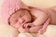 Foto: Newborn baby girl Newborn baby girl