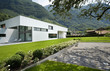 Foto: modern house - exterior with lawn modern house - exterior with lawn