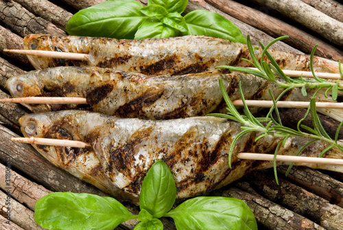 Foto: pescado asado pescado asado
