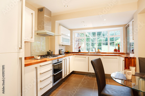 Photo: Contemporary kitchen Contemporary kitchen
