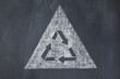 Foto: Recycle symbol on a white background on a blackboard Recycle symbol on a white background on a blackboard