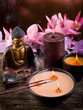 Foto: buddha witn candle and incense buddha witn candle and incense