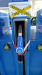 defekte zapfsäule an einer tankstelle