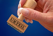 Urteil - Stempel mit Hand