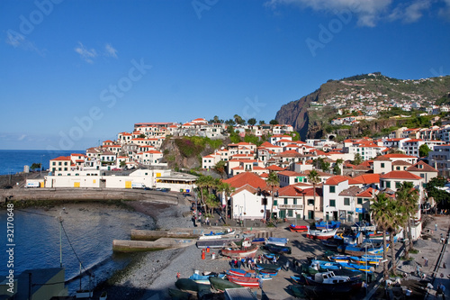 Photo: fishing village camara de lobos on madeira island, portugal fishing village camara de lobos on madeira island, portugal