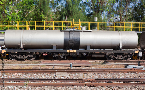Photo: railroad oil tank railroad oil tank