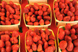étal de fraises au marché étal de fraises au marché