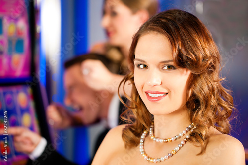 Foto: Freunde in Spielcasino Freunde in Spielcasino