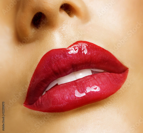 Foto: Sensual mouth. Red lipstick Sensual mouth. Red lipstick