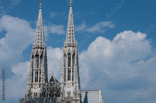 Photo: Votiv church, Votivkirche in Vienna Votiv church, Votivkirche in Vienna