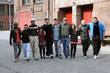 Portrait von einer Gruppe von zehn Jugendlichen. Portrait von einer Gruppe von zehn Jugendlichen.