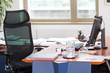 Foto: empty office chair empty office chair
