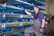 Fachkraft im metallverarbeitenden Gewerbe