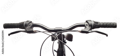 Foto: Handlebars of a mountain bicycle. Isolated Handlebars of a mountain bicycle. Isolated