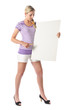Junge Frau mit leerem Schild in der Hand Junge Frau mit leerem Schild in der Hand