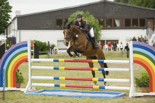 Foto: Springreiten Springreiten