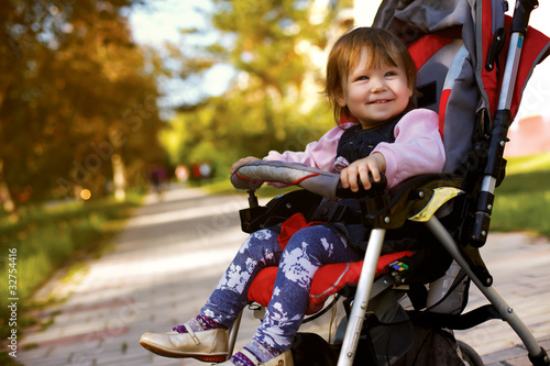 Photo: Baby in sitting stroller Baby in sitting stroller