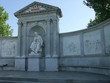 Grillparzer Denkmal in Wien im Volksgarten / Rosengarten