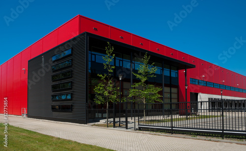 Foto: industrial warehouse industrial warehouse
