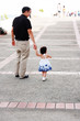 ����: Baby walking like a model with her father � dacasdo #32799675