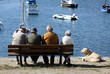 senior,banc,retraite,repos,amis,assis,bretagne senior,banc,retraite,repos,amis,assis,bretagne