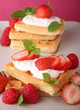gaufre, chantilly et fraise gaufre, chantilly et fraise
