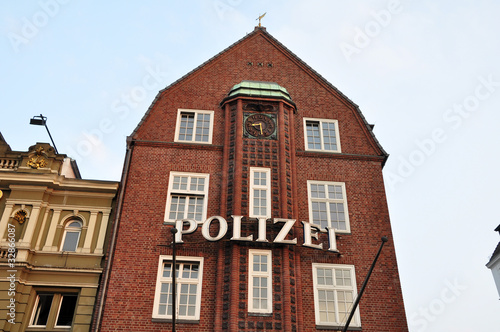 Foto: Polizei auf der Reeperbahn Polizei auf der Reeperbahn