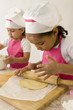 Photo: Cuisine - étaler la pâte Cuisine - étaler la pâte
