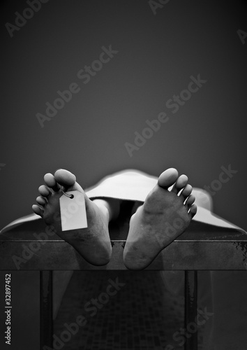 Photo: Toe tag dark Toe tag dark
