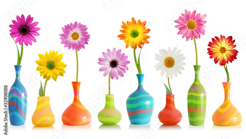 Photo: Daisy flowers in vases Daisy flowers in vases
