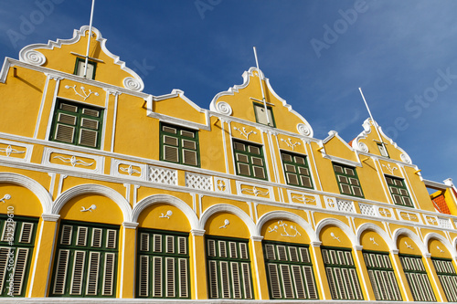 Foto: Yellow House in Curacao Yellow House in Curacao