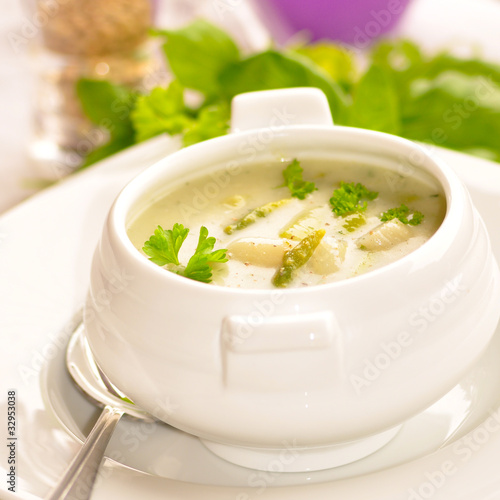 Foto: Spargelcremsuppe Spargelcremsuppe