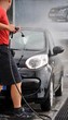 Auto al lavaggio