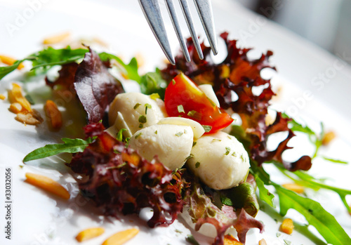 Photo: salat - körner - mozzarella salat - körner - mozzarella