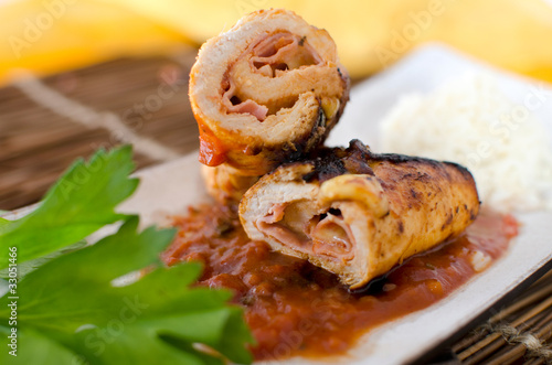 Hähnchenroulade Napoli mit Reis von st-fotograf, lizenzfreies Foto ...