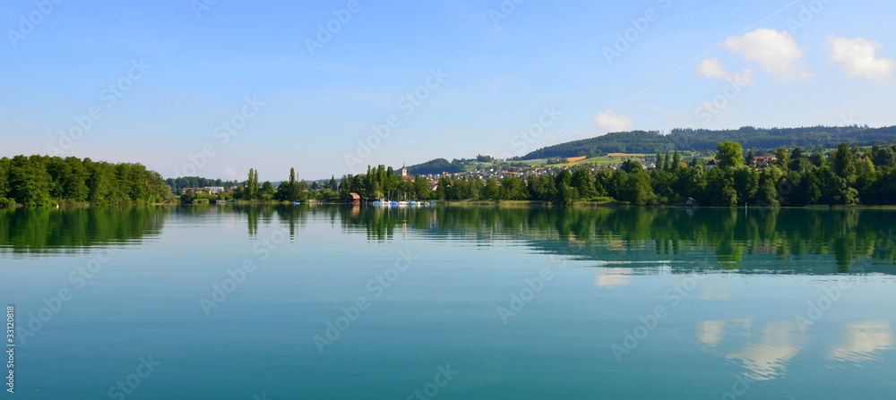 1000_F_33120818_OD7eqEhgo5AigEJtDmZc30iMqE24C1OR.jpg