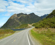 Foto: Road to mountains of Norway Road to mountains of Norway