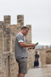 Foto: Tourist auf Erkundung Tourist auf Erkundung