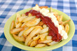 Pommes rot-weiß