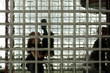 ����: People in glass entrance � thomaslyd #33329413
