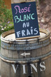Altes Weinfass in der Provence
