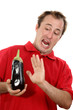 ein junger Mann mit einer Aubergine ein junger Mann mit einer Aubergine